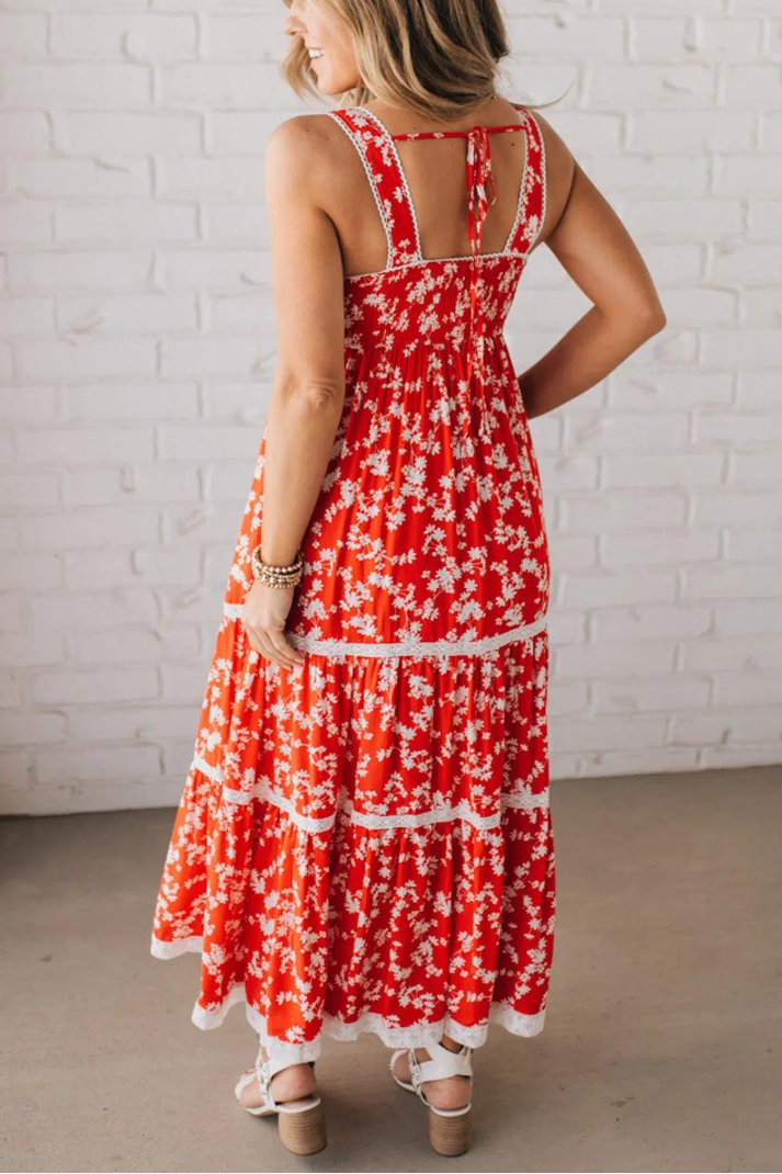 Sweetheart Trimmed Tiered Midi Dress