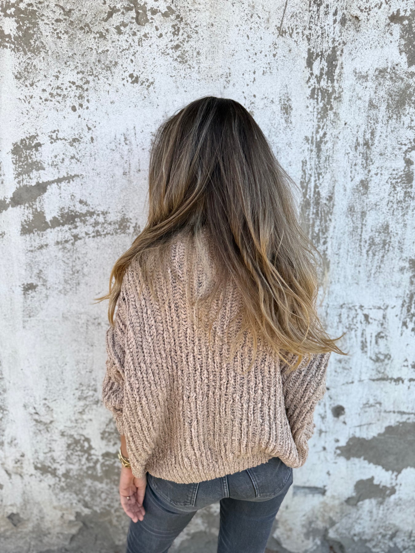 Lady's V-neck Knitted Sweater