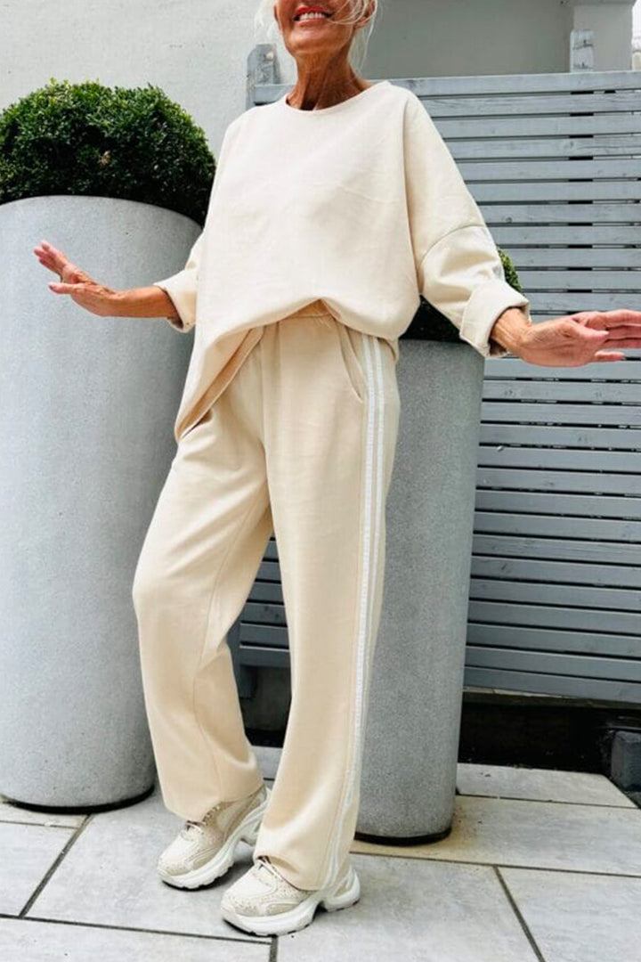 Ladies Round Neck Vertical Stripe Casual Suit