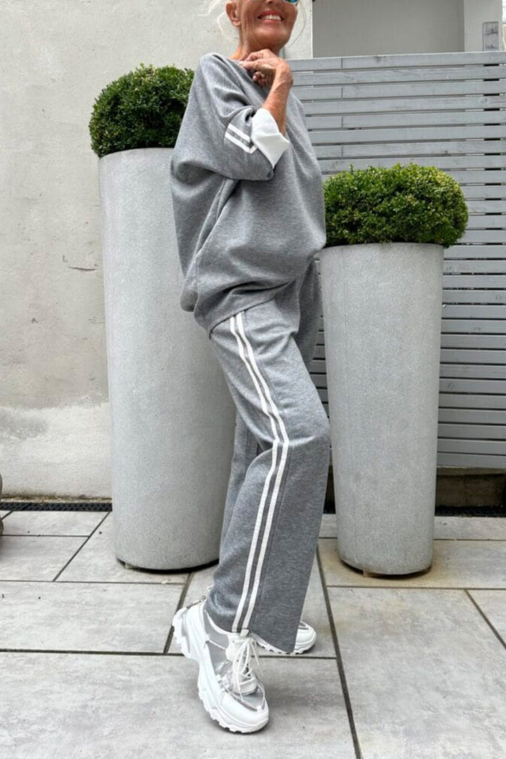 Ladies Round Neck Vertical Stripe Casual Suit