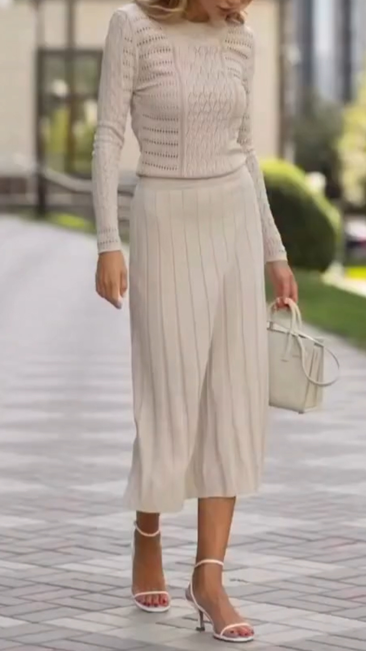 Womens Round Neck Printed Top + Skirt Elegant Casual Suit