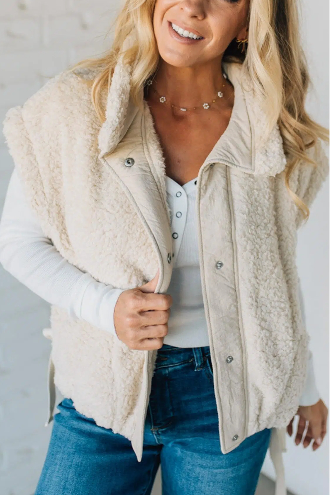 Steph Sherpa Oversized Vest