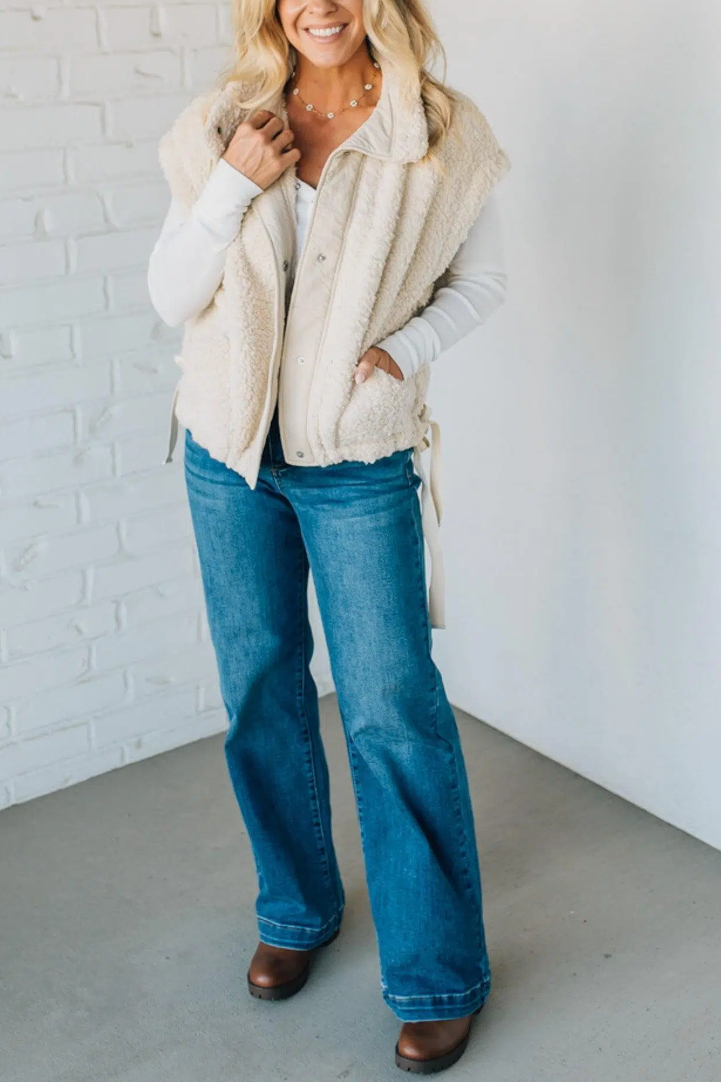 Steph Sherpa Oversized Vest