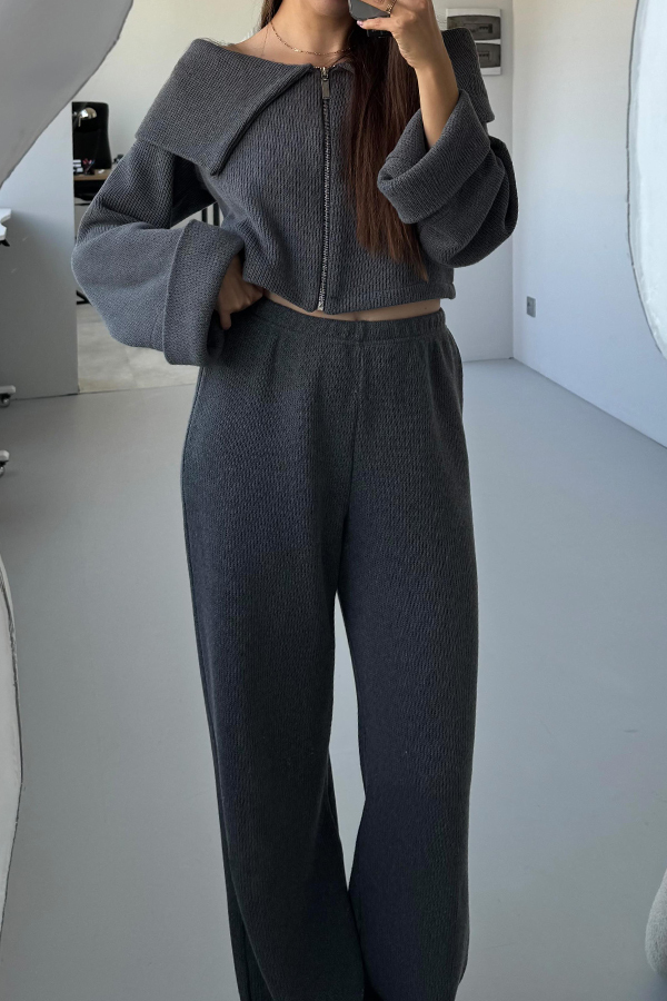 Women Casual Lapel Off-the-Shoulder Zipper Top + Pants Suit