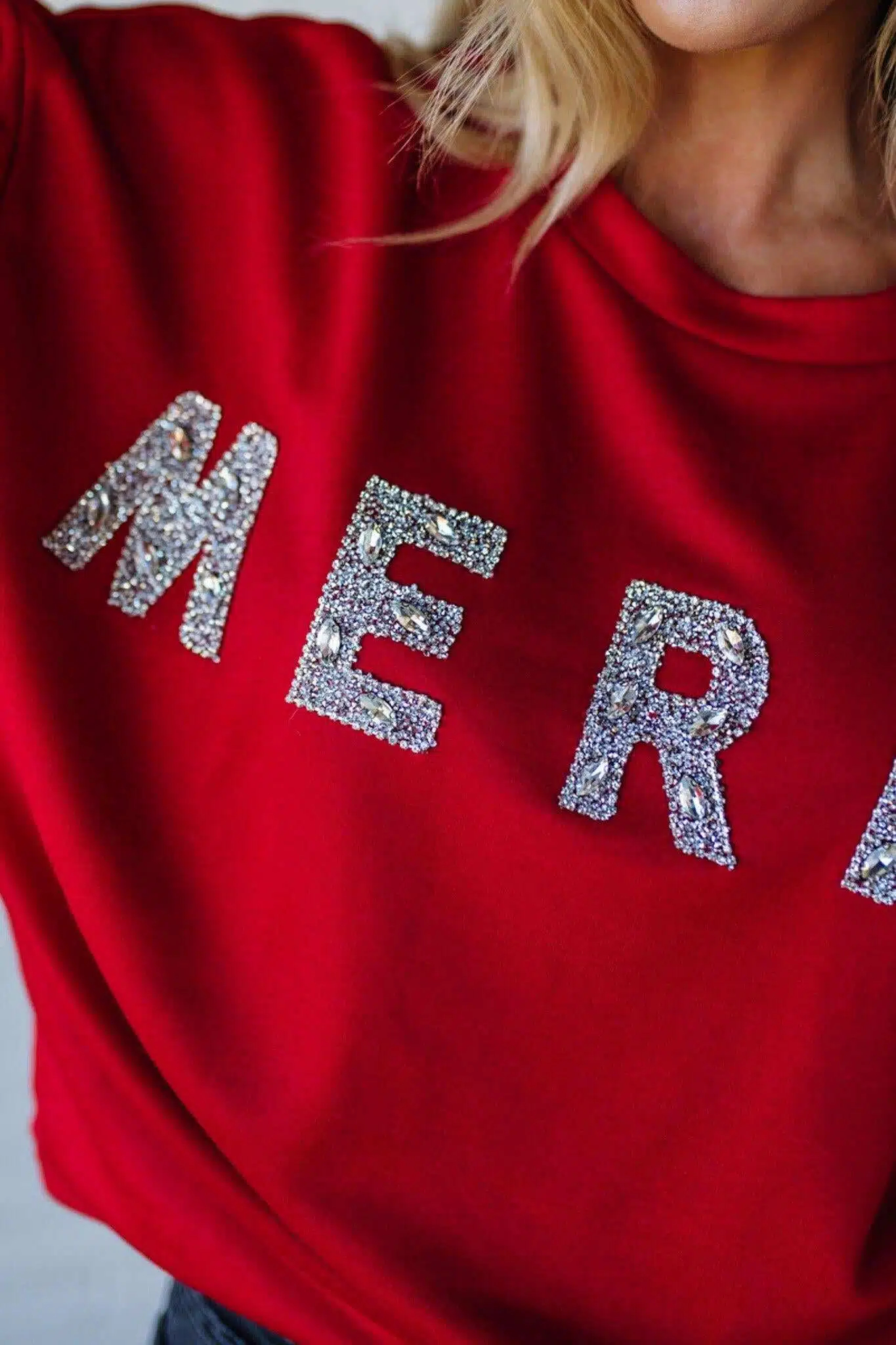 Crystal Merry Pullover
