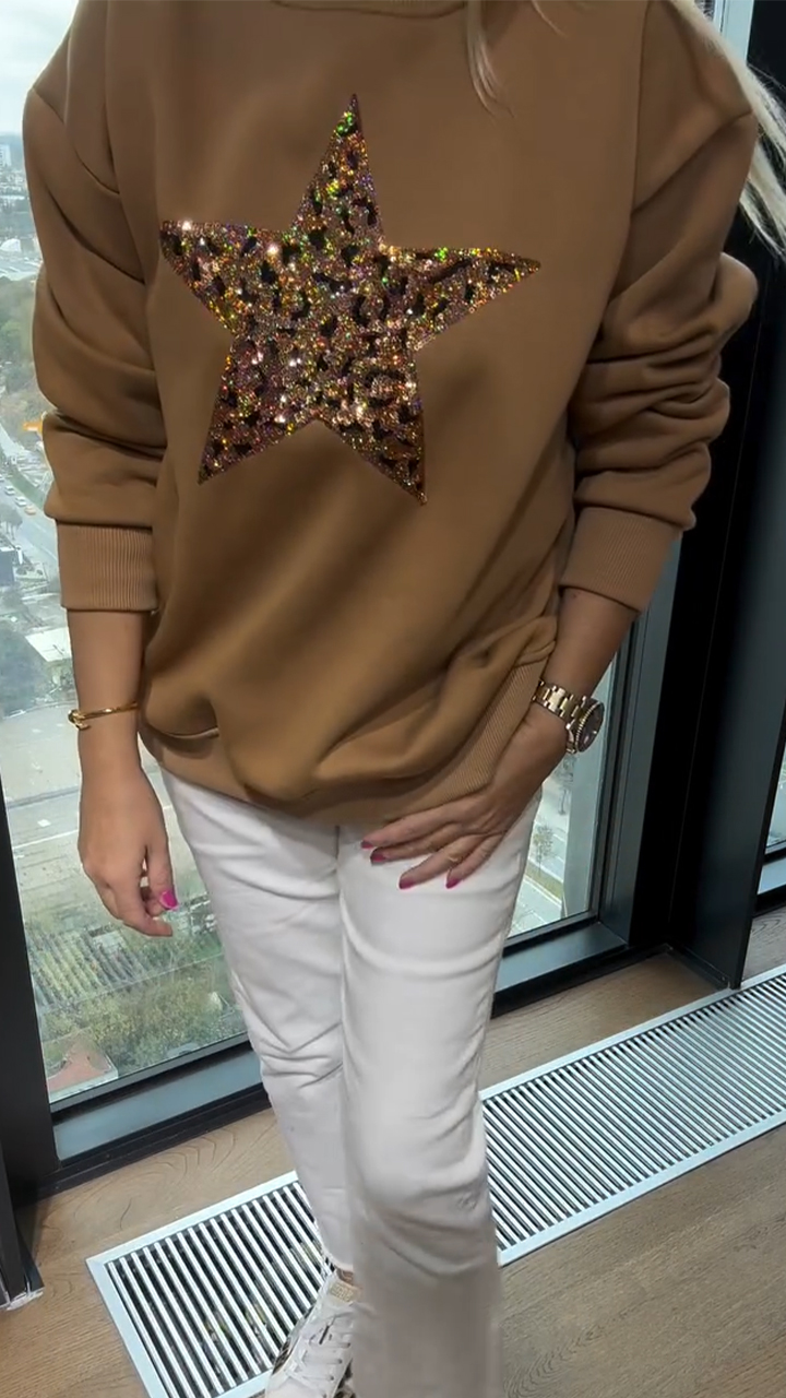 Women Round Neck Star Glitter Printed Casual Top