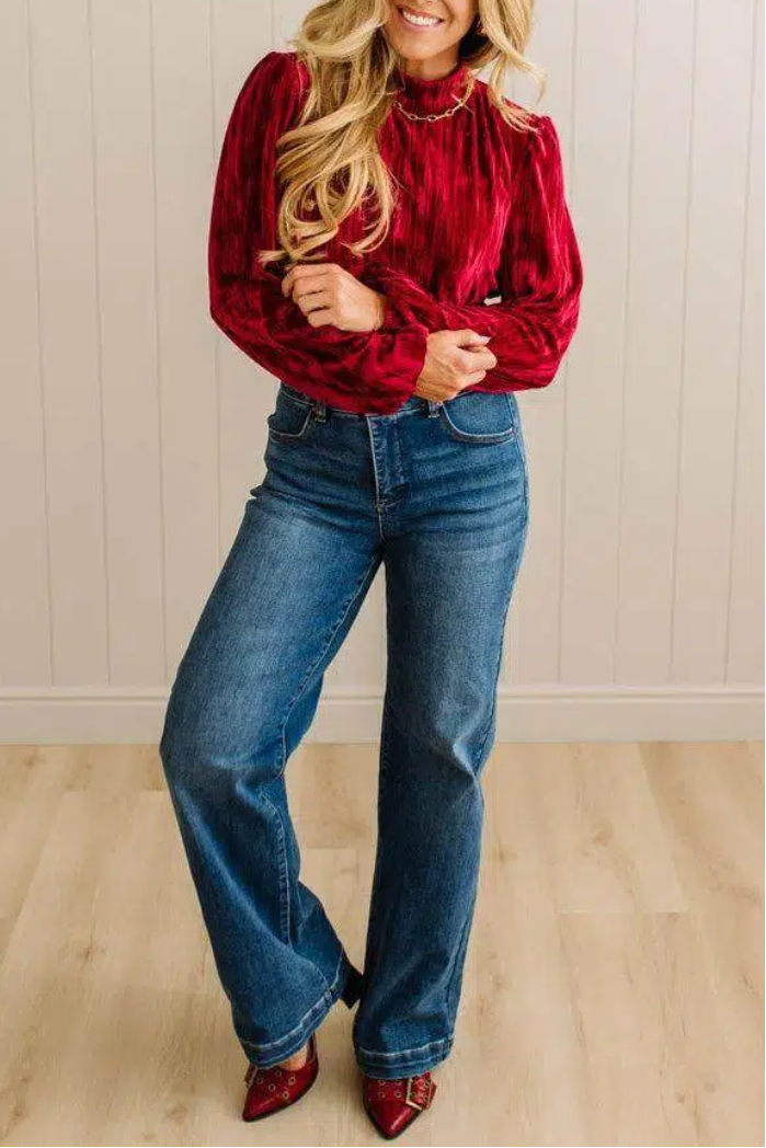 Holiday Vibe Velvet Top