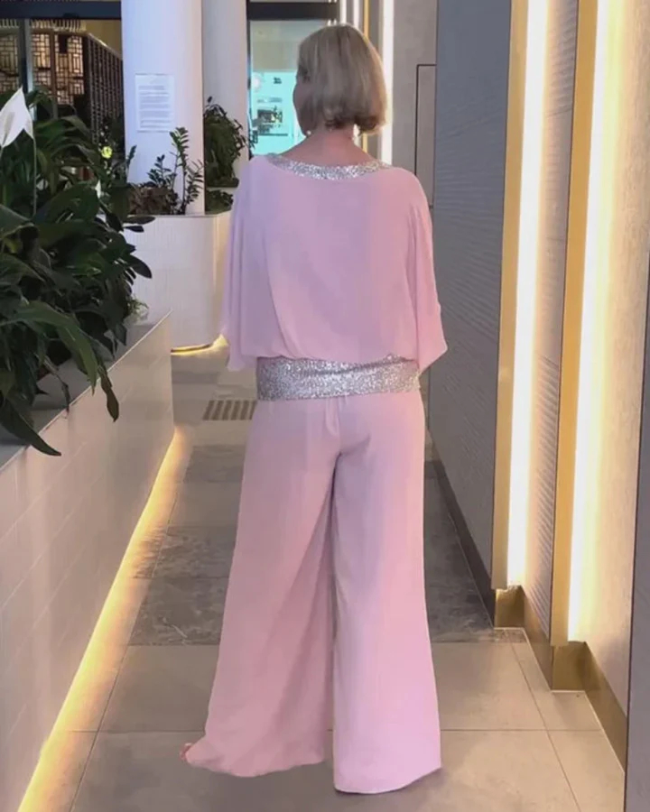 Elegant, Loose-Fitting Two-Piece Set