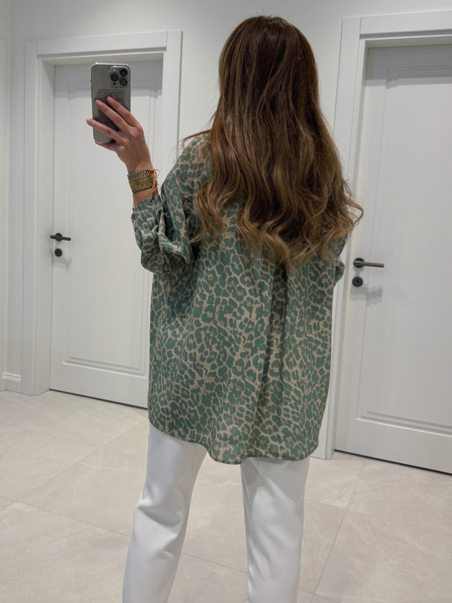 Oversized Leopard Print Shirt
