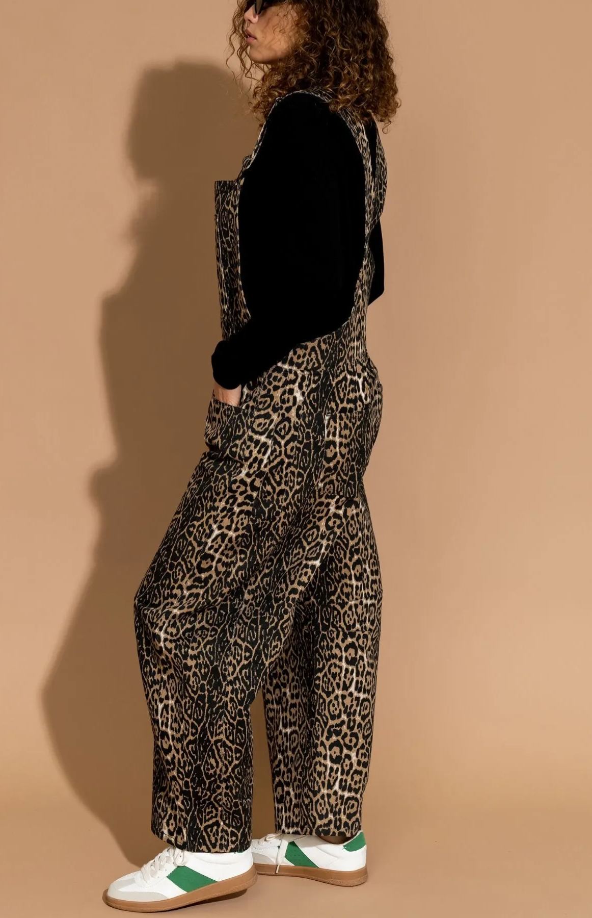 https://img-va.myshopline.com/image/store/1664282405037/DM-20250224170336-001.jpeg?w=1333&h=2000
