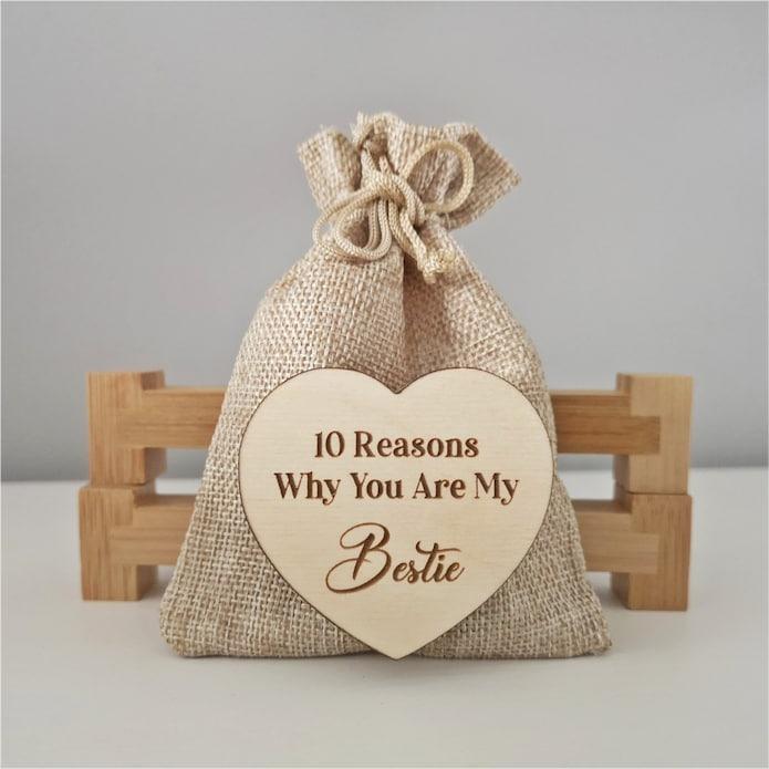 Wooden Friendship Gifts🎁-10 Reasons Why You Are My Bestie Jute Bag With Hearts🧡