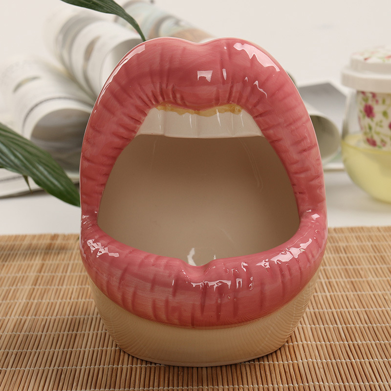 Lips Succulent Planter