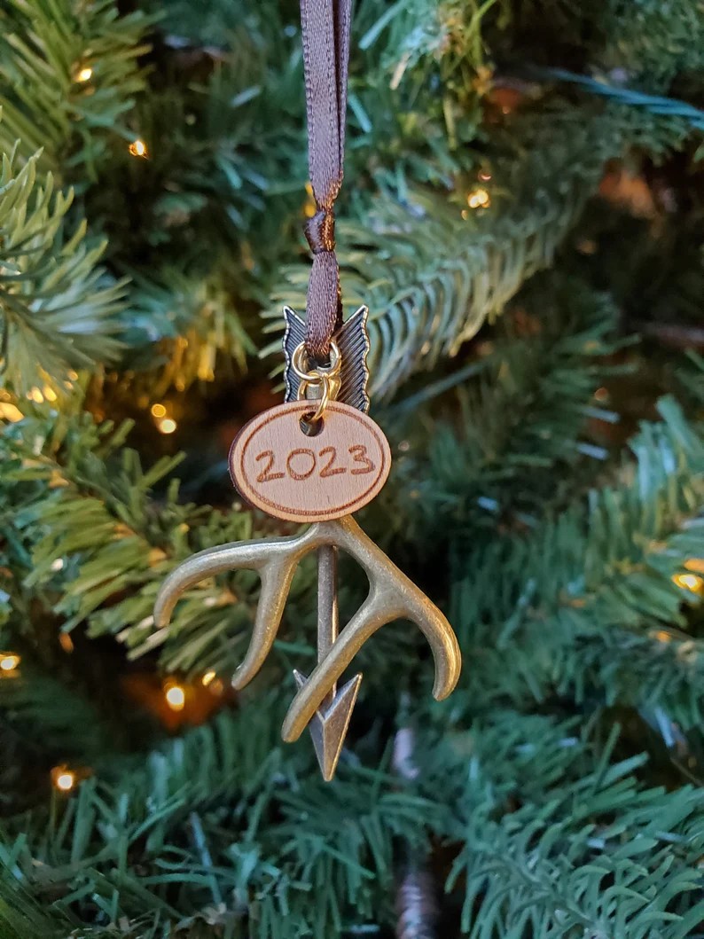2023 Hunting Christmas Ornament