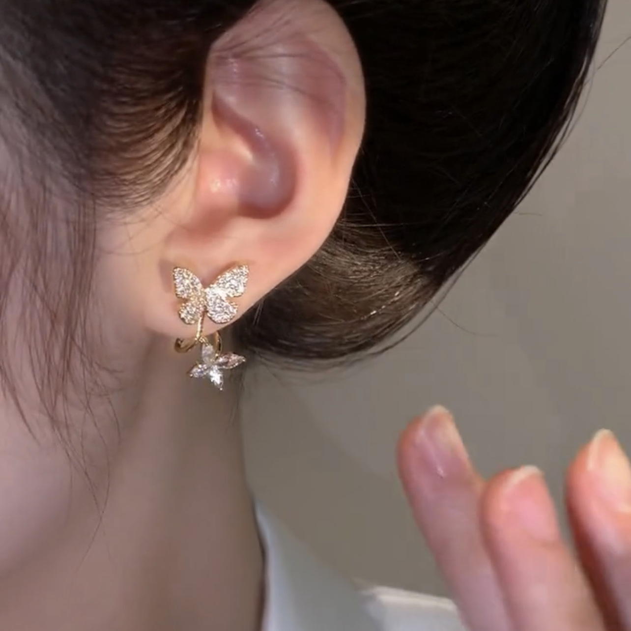 🎄Christmas Hot Sale🎁Butterfly Zircon Stud Earrings