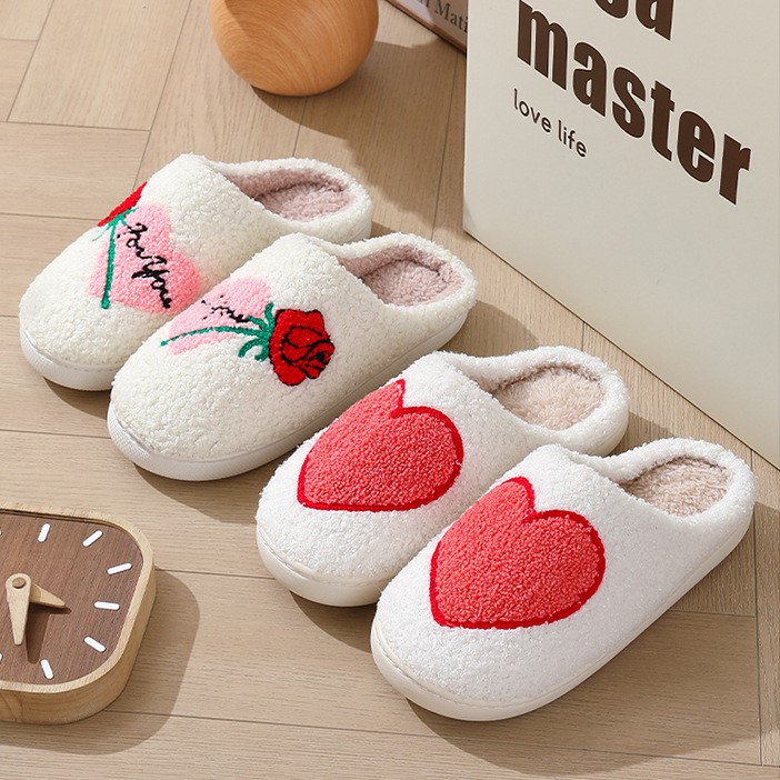 Valentine's Day Gifts💖Cute Fuzzy Love Heart Slippers, Slip-On House Shoes for Indoor