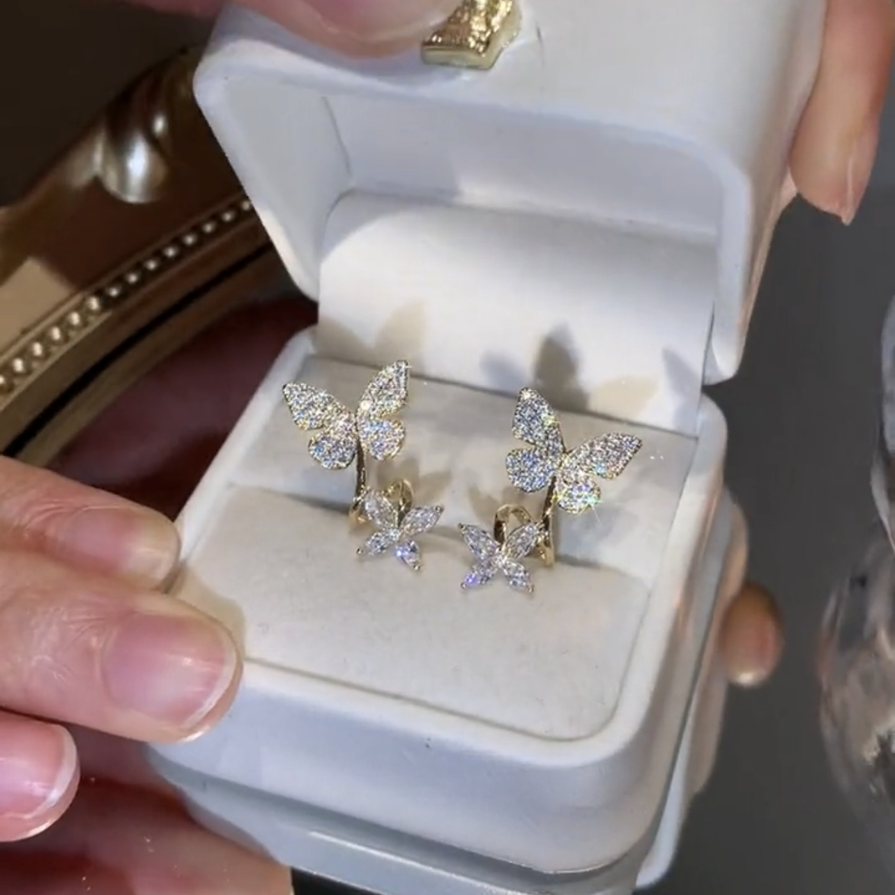 🎄Christmas Hot Sale🎁Butterfly Zircon Stud Earrings