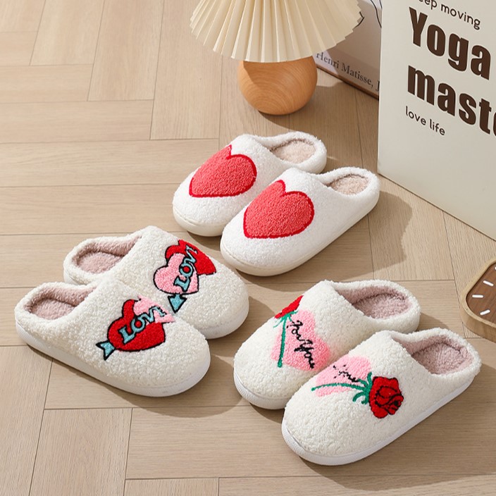 Valentine's Day Gifts💖Cute Fuzzy Love Heart Slippers, Slip-On House Shoes for Indoor