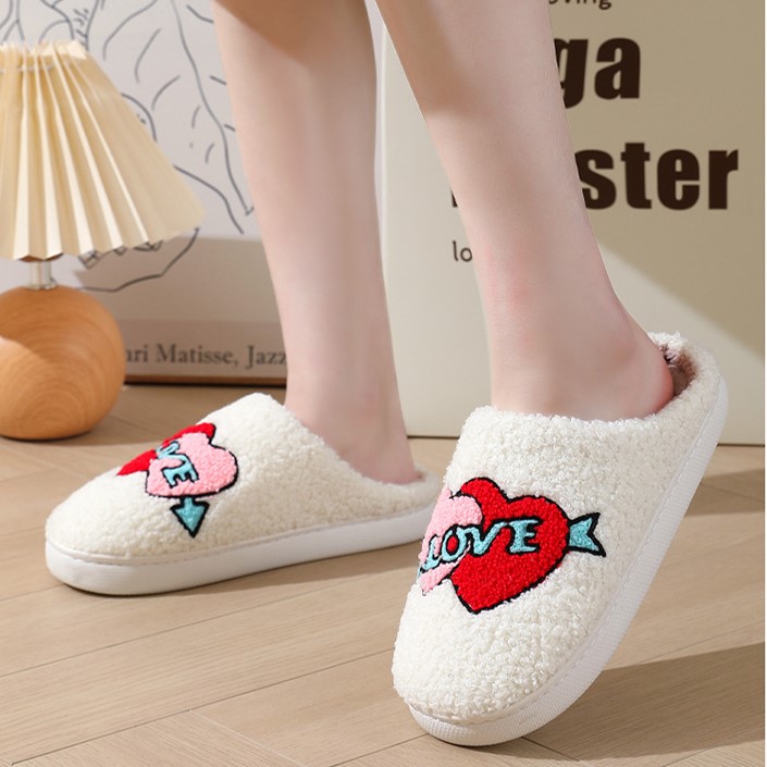 Valentine's Day Gifts💖Cute Fuzzy Love Heart Slippers, Slip-On House Shoes for Indoor