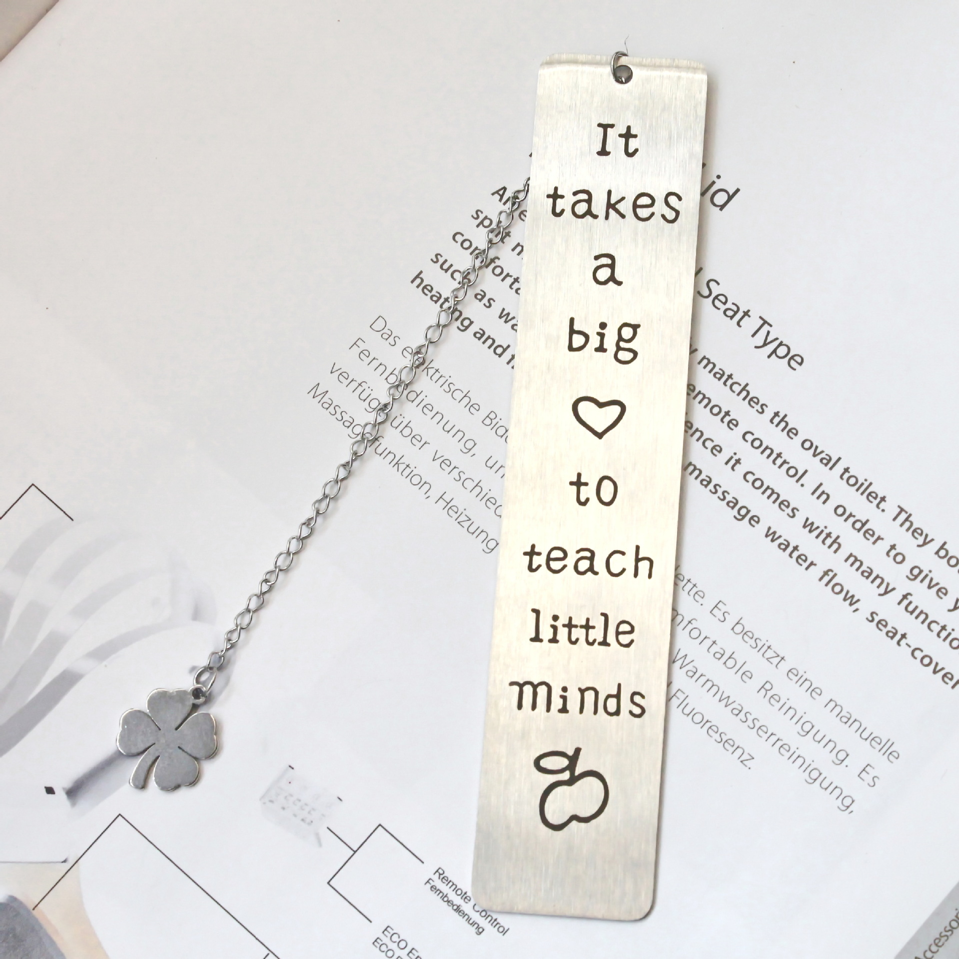 📖Read Books ~ Stainless Steel "Four Leaf Clover" Bookmark Gift