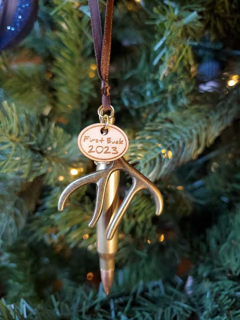 2023 Hunting Christmas Ornament