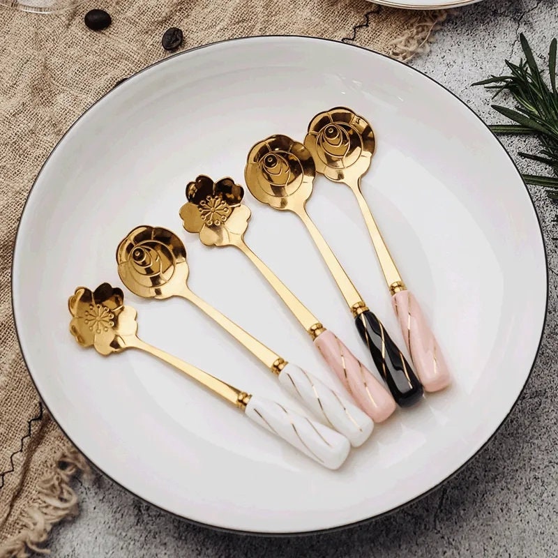 Anti-scald tea spoon with ceramic handle🎁Sweet gift for sisters