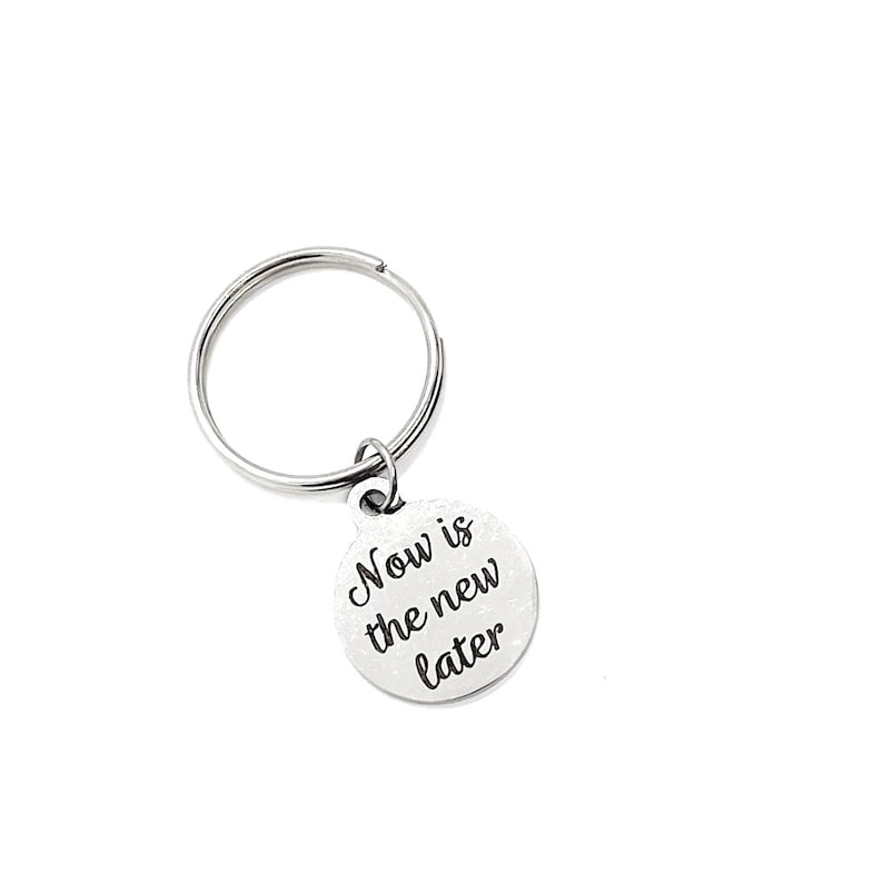 💘Buy More Save More🥰Motivational Engraved Keychain🎀