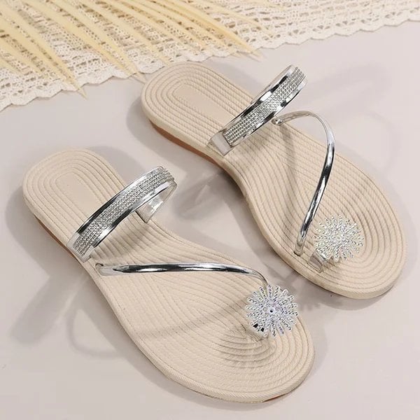 🔥Summer Discount - 49% OFF🌹BUY 2 FREE SHIPPING-🔥2023 summer new shiny flat shoes rhinestone sandals