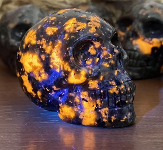 🎁CHRISTMAS GIFT - 💀Natural Hand Carved Yooperlite skull