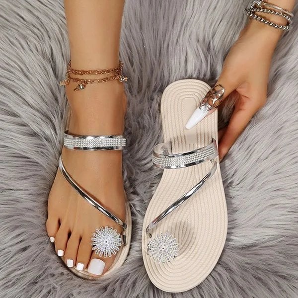 🔥Summer Discount - 49% OFF🌹BUY 2 FREE SHIPPING-🔥2023 summer new shiny flat shoes rhinestone sandals