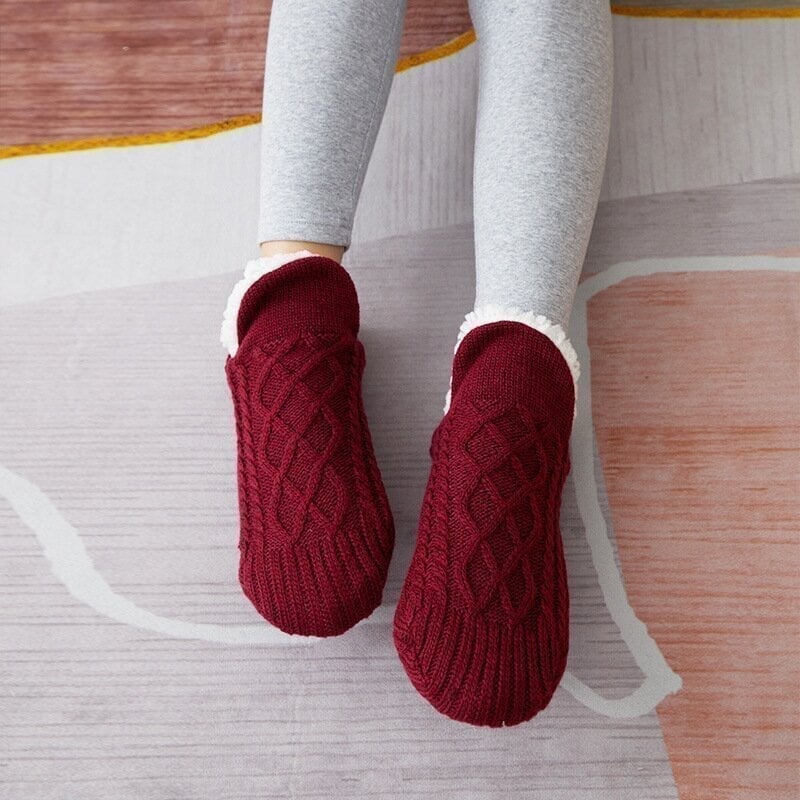 Indoor Non-slip Thermal Socks✅ Bye to Numbness, Pain and Swelling ✅ Foot issues and sensitive feet ✅ Help increase blood flow and circulation.