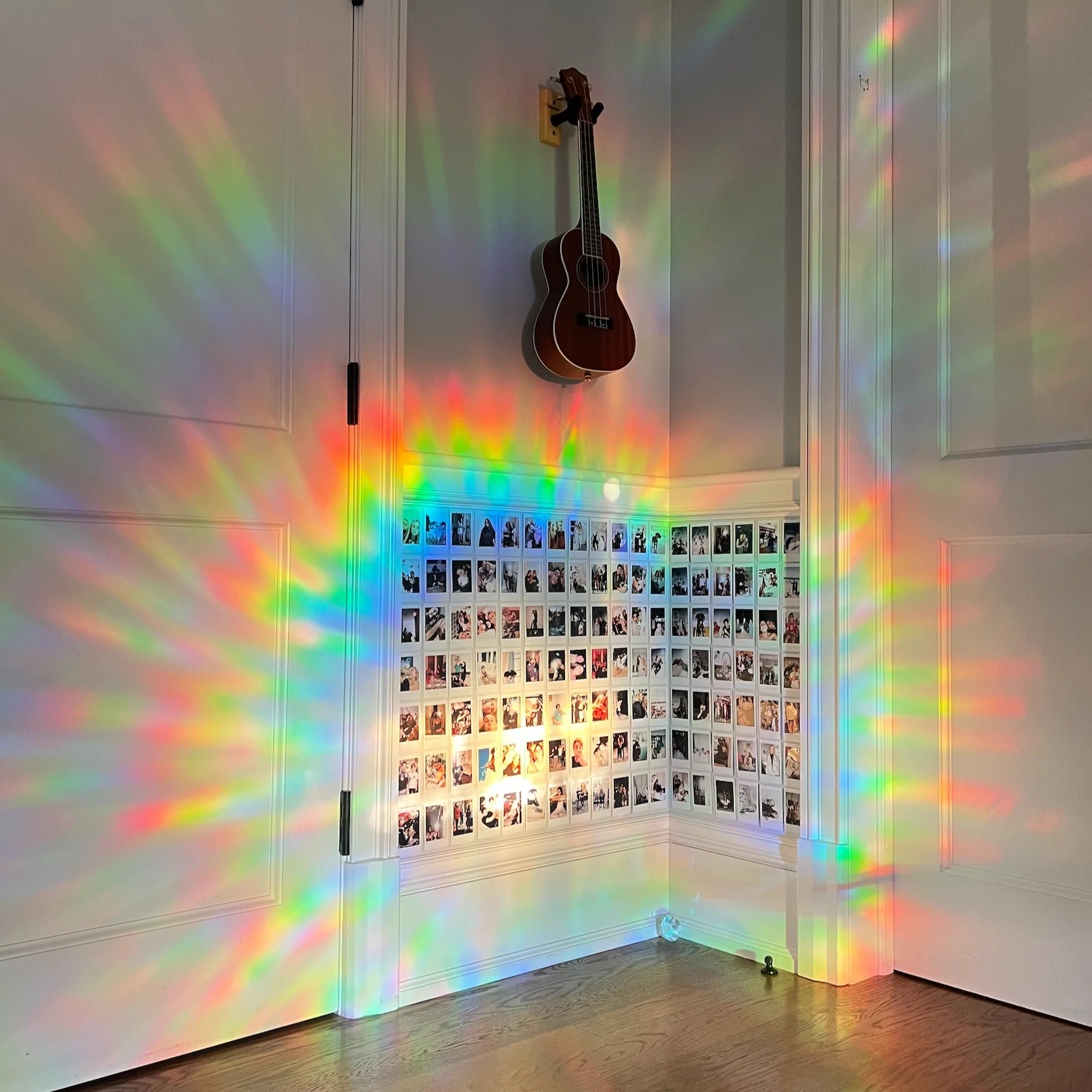 3D seven-color stereoscopic non-adhesive electrostatic ray prism film