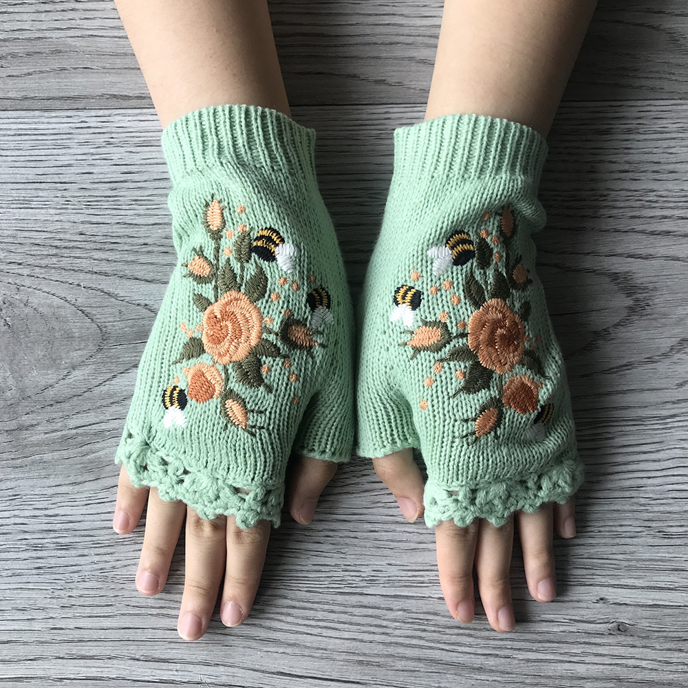 Hand Embroidered Gloves Women's Knitted Gloves Flower Gloves