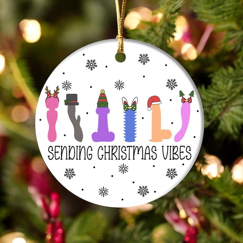 🔥Christmas pre-sale 50% OFF🎁Sending Christmas Vibes Funny Christmas Ornament