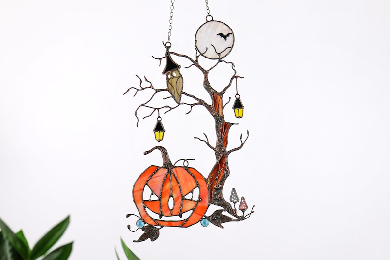 🔥Halloween Spooky Suncatcher
