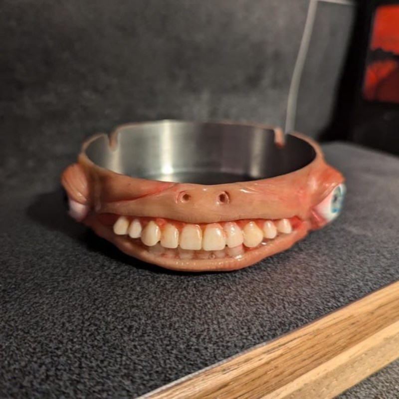 🎁Unique Ashtray | Perfect Gift for Smokers