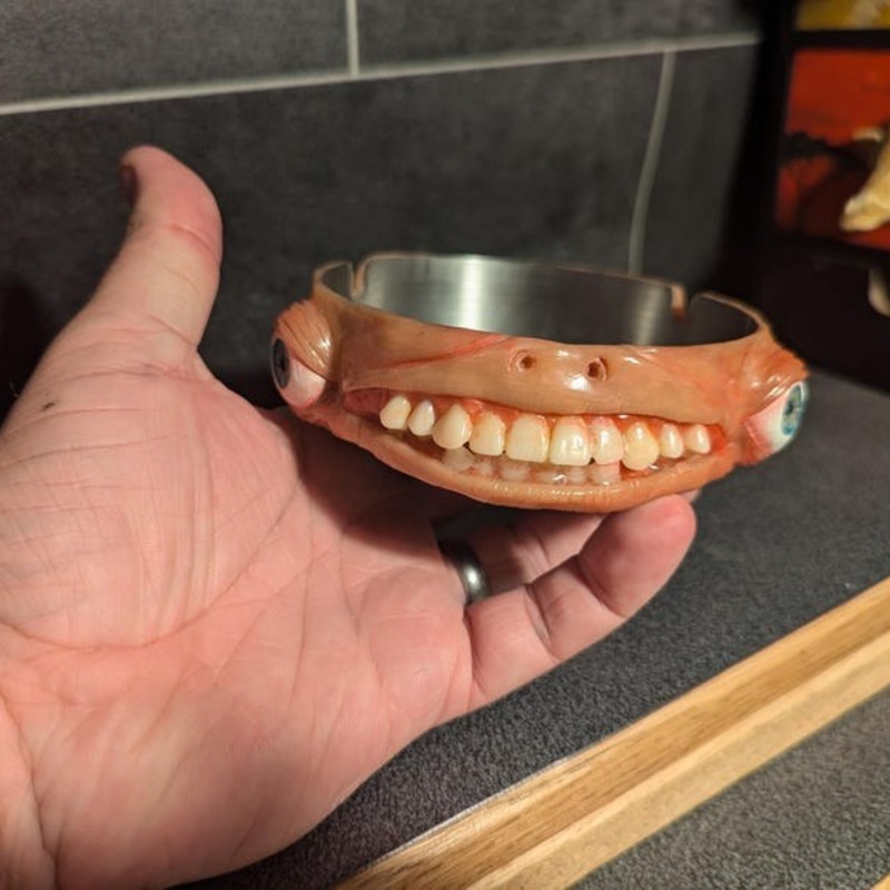 🎁Unique Ashtray | Perfect Gift for Smokers