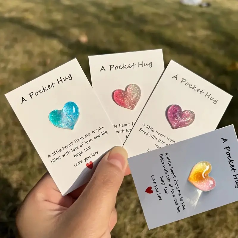 💕💕Little Heart Pocket Hugs Love Symbol Card (Cute resin heart decorative gift with an encouraging greeting)