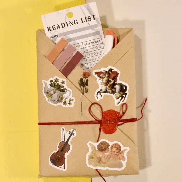 📚💕Blind Date with a Book - 🎁Bookish Gifts
