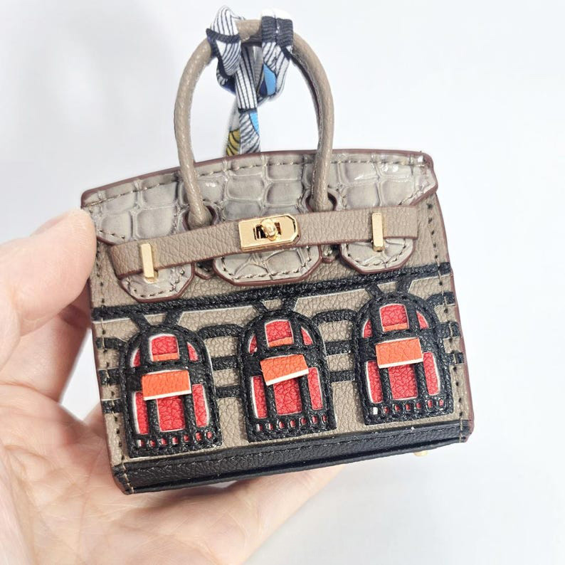 Mini handmade earphone or car key holder