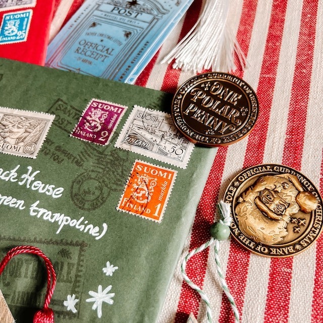 Polar Pennies Token with Exquisite Pouch