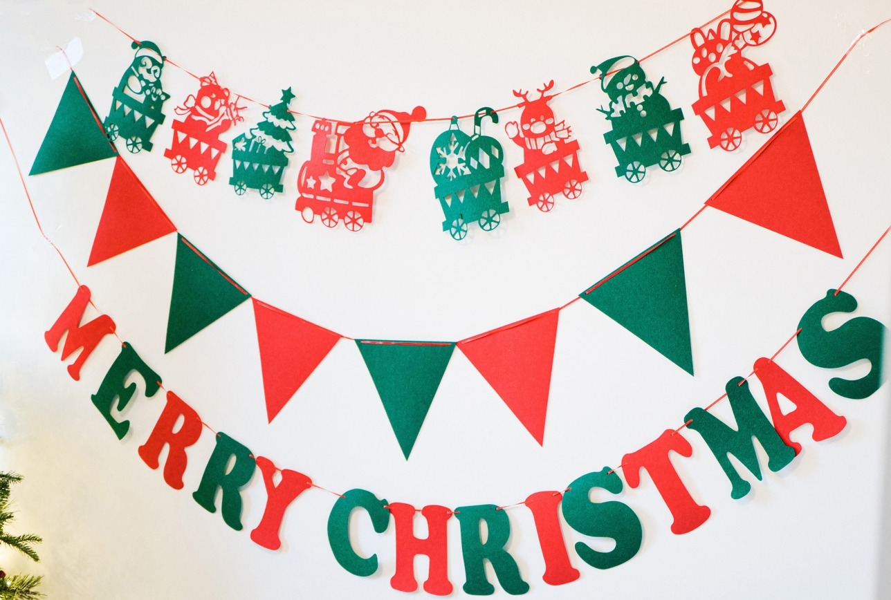 🎄Hot Sale 50% Off🎄 High-Quality Felt Christmas Wall Decoration Flags