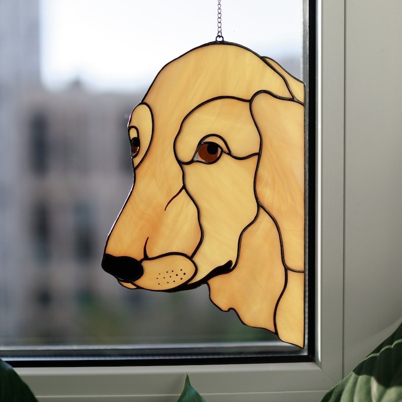 Decorative pendant "peeping dog"