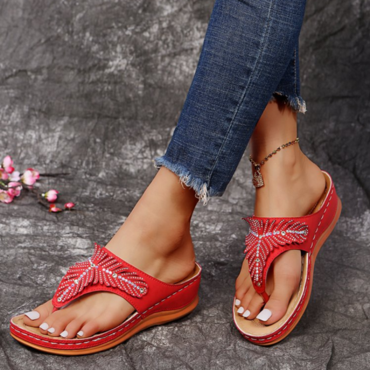 🔥Last Day 60% OFF-Women Casual Sandals 2024🔥 Crystal Rome Fashion Clip Toe Slippers