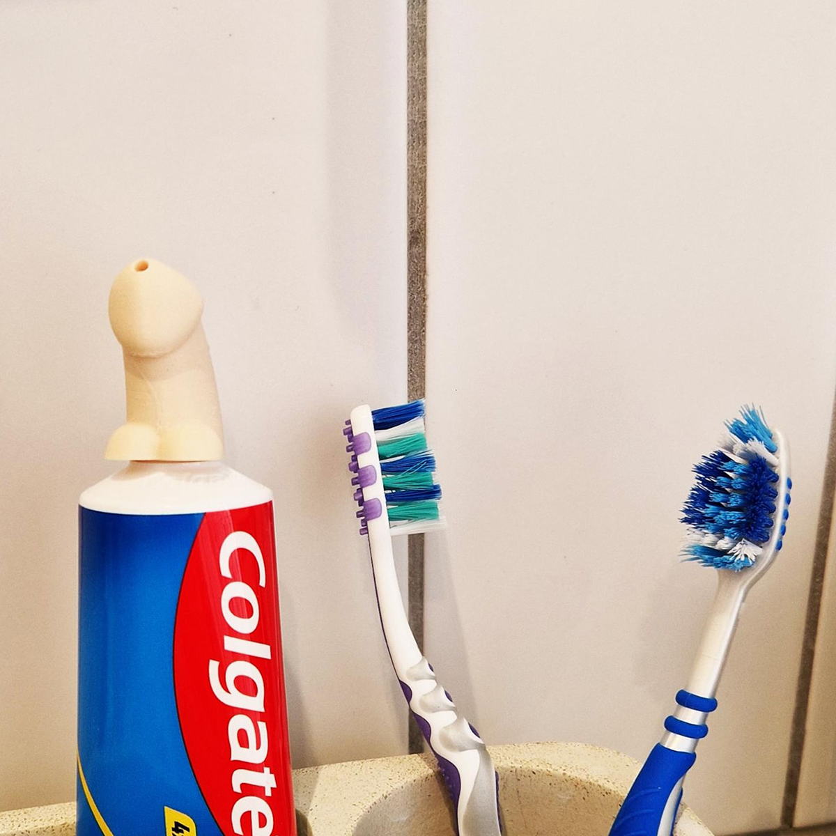 🤣Funny Penis Toothpaste Dispenser