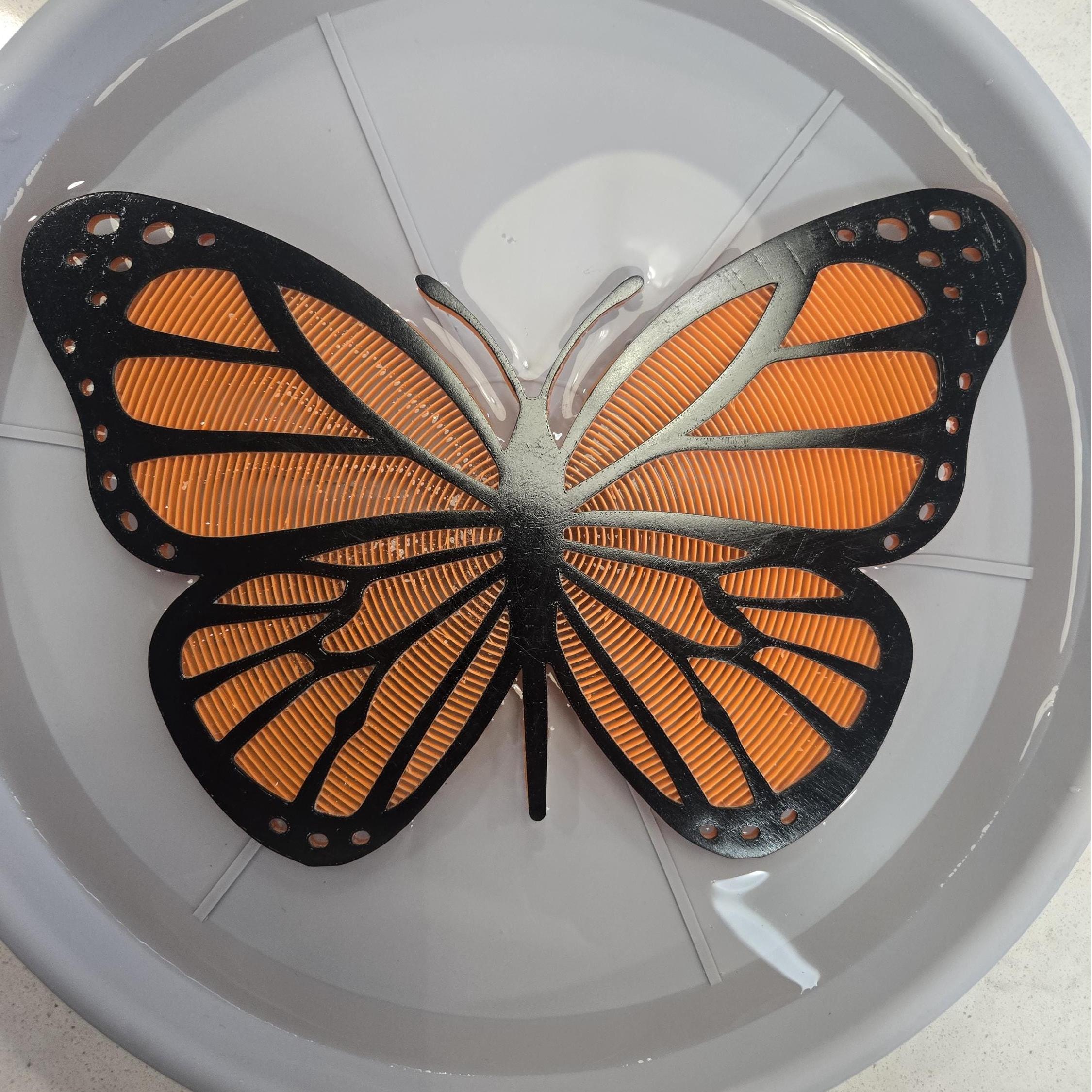 🐝💦Bee Shaped Floating Pollinator Island