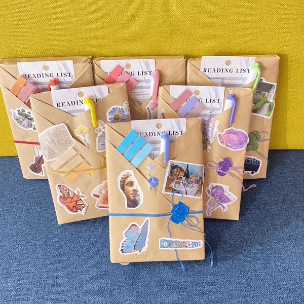 📚💕Blind Date with a Book - 🎁Bookish Gifts