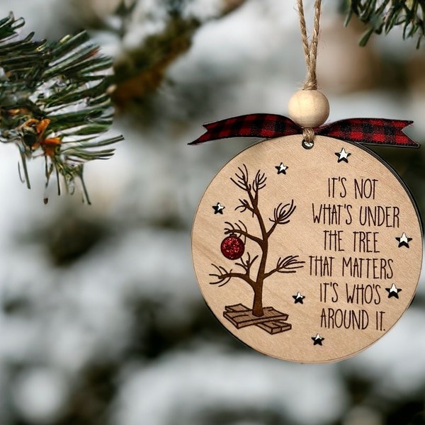 A cut gift-🎄Christmas Ornament🌟