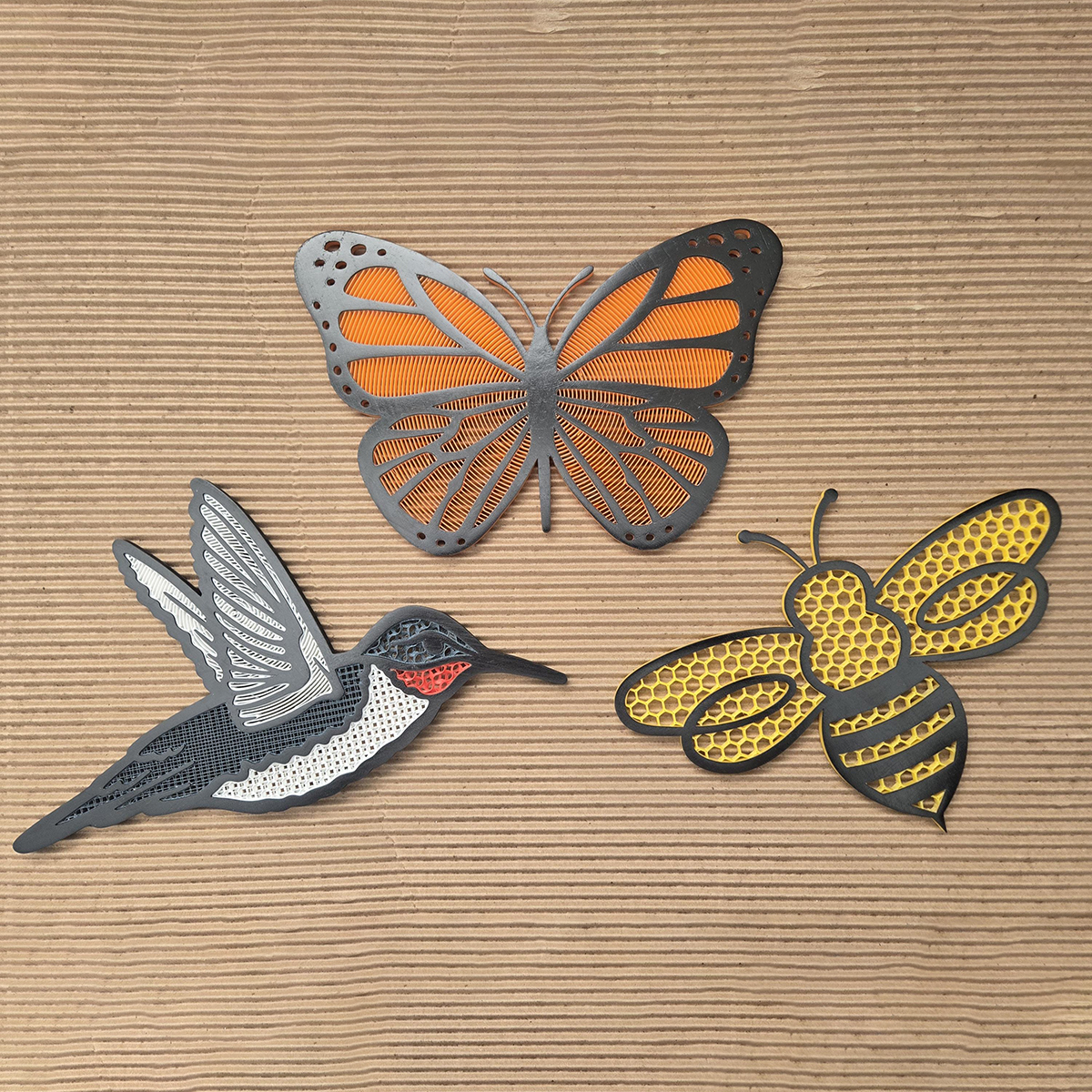 🐝💦Bee Shaped Floating Pollinator Island