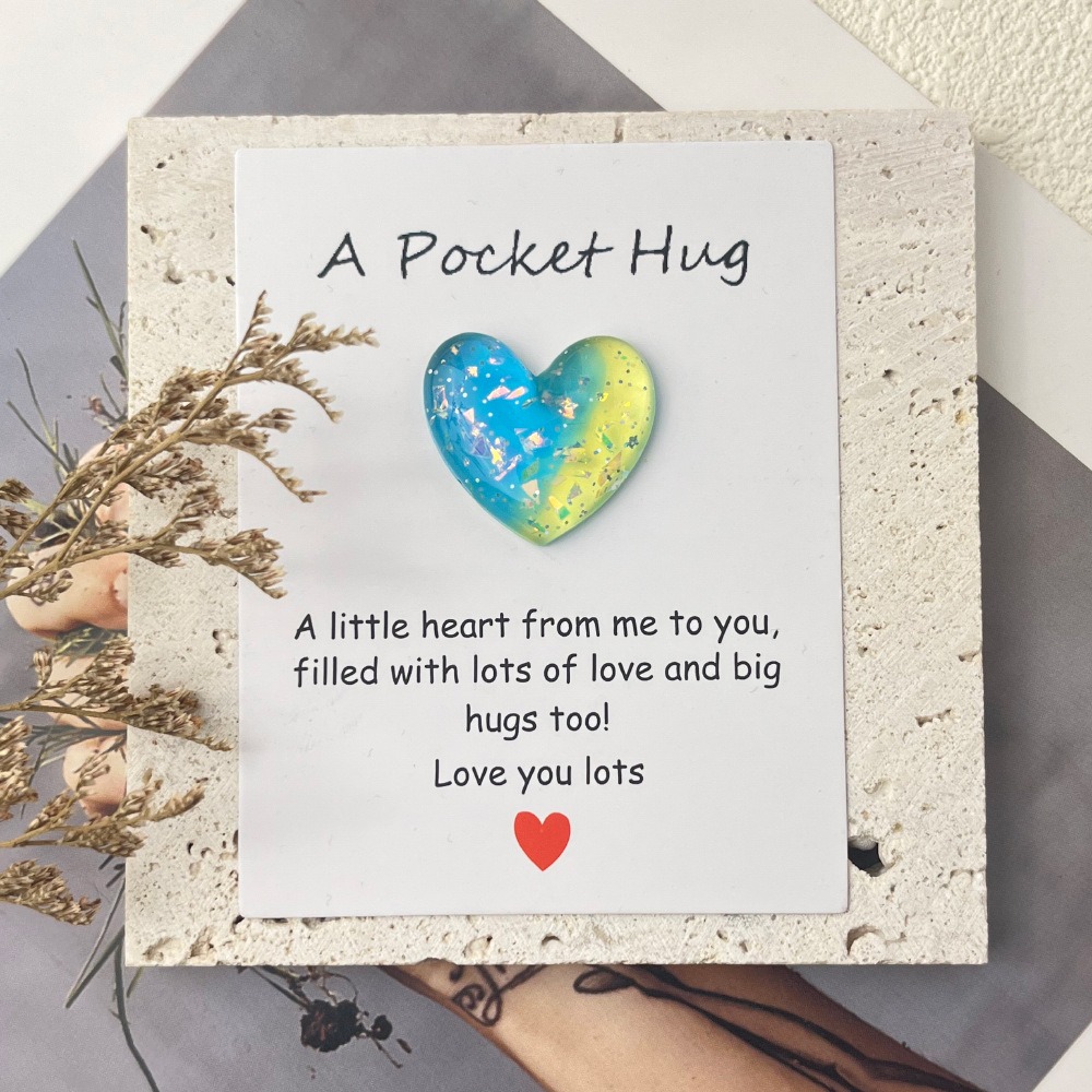 💕💕Little Heart Pocket Hugs Love Symbol Card (Cute resin heart decorative gift with an encouraging greeting)