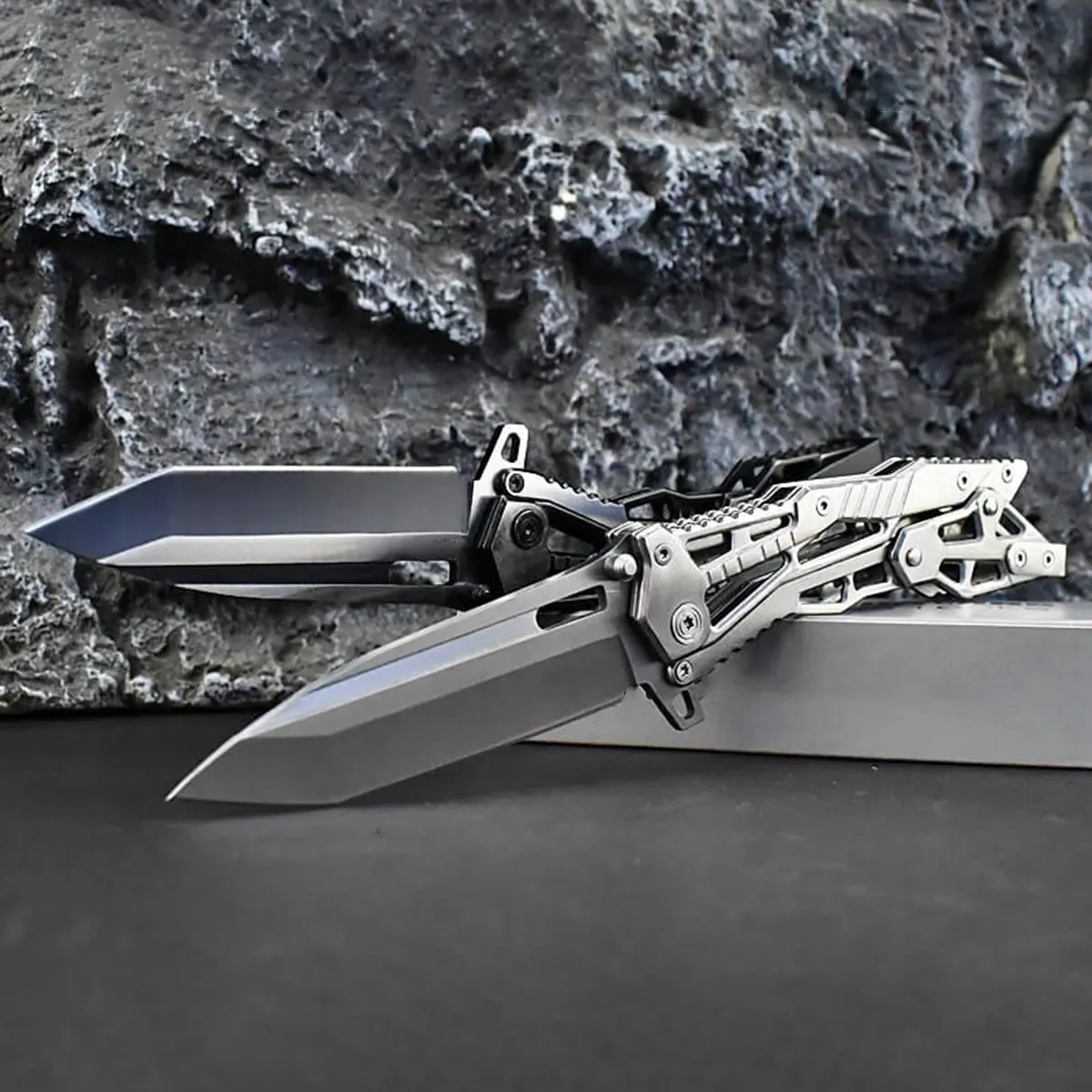 🌲2026 Holiday Special Price 🔥Mechanical Armor Magic Folding Knife - GS32